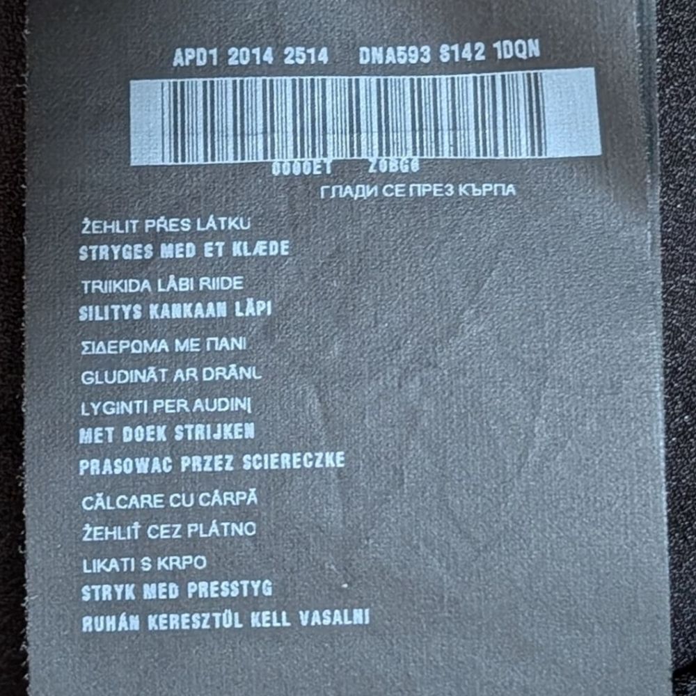 Prada Italy Black Classic High-Waisted A-Line Midi Skirt Size EU 38, US 6 - Picture 7 of 7